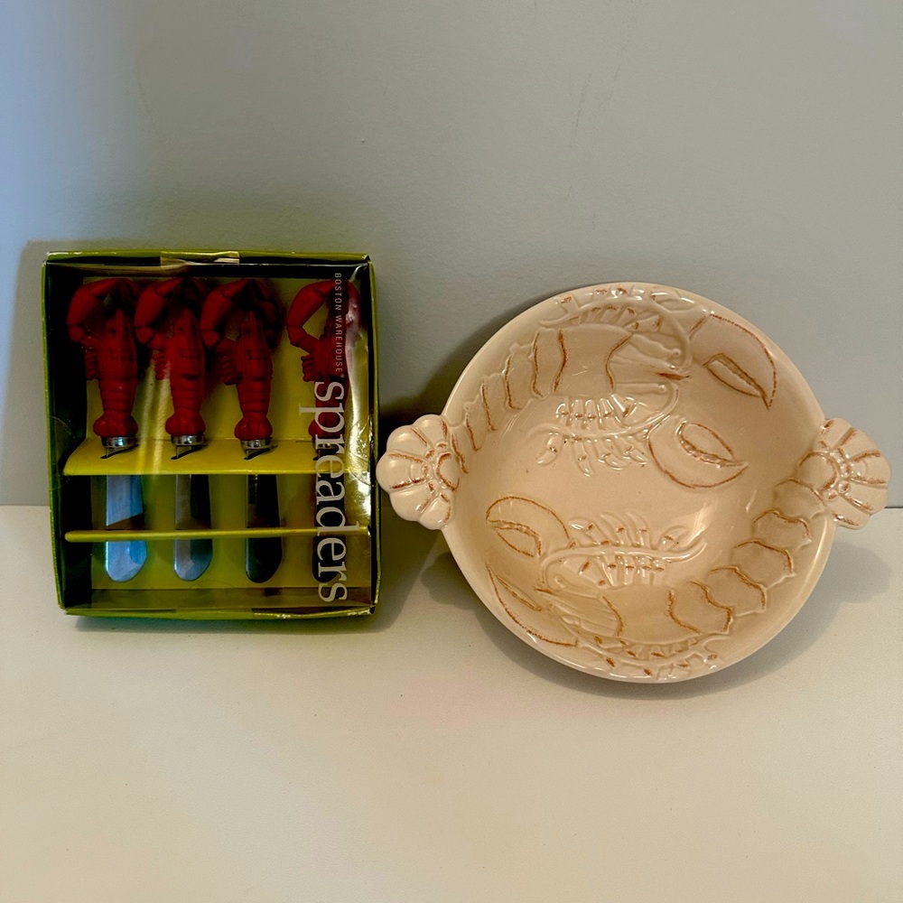 Crab dip bowl and crab handle spreaders(Boston Warehouse)